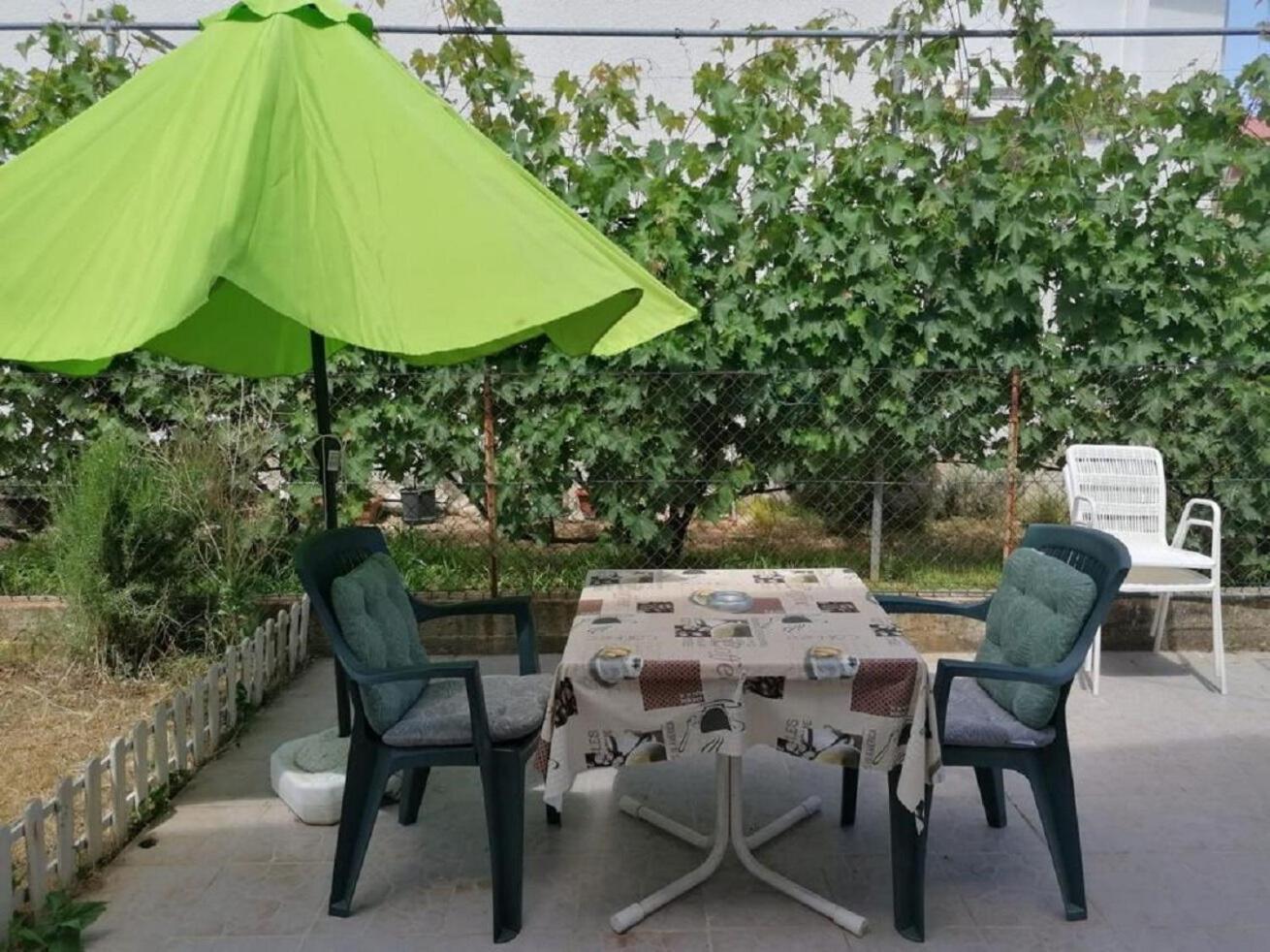 Apartments Petar - 30 M From Sandy Beach Нин Экстерьер фото